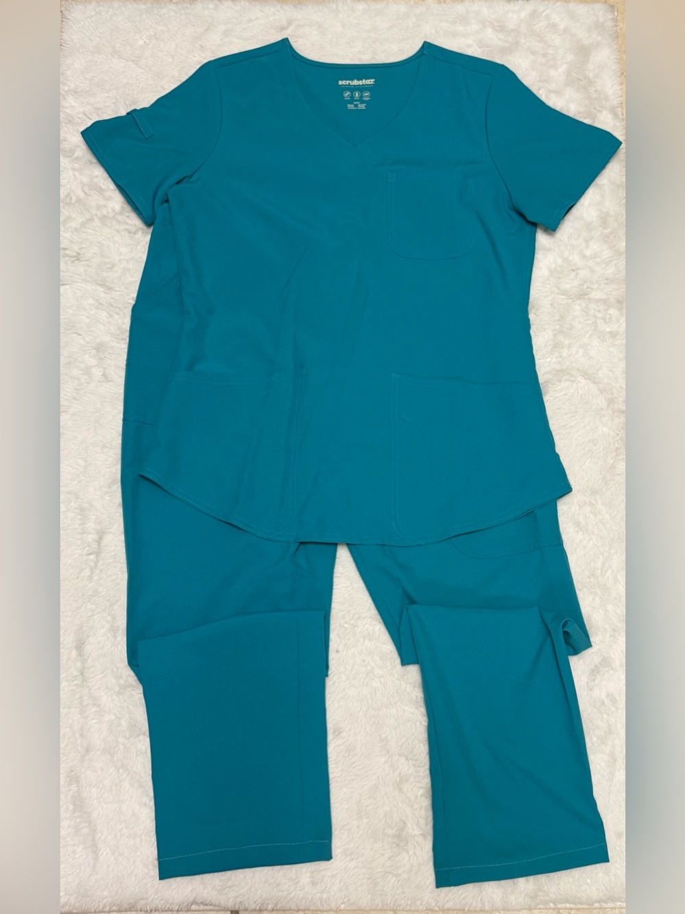 Scrubstar Women's Teal V-Neck Scrub Top & Jogger Pants